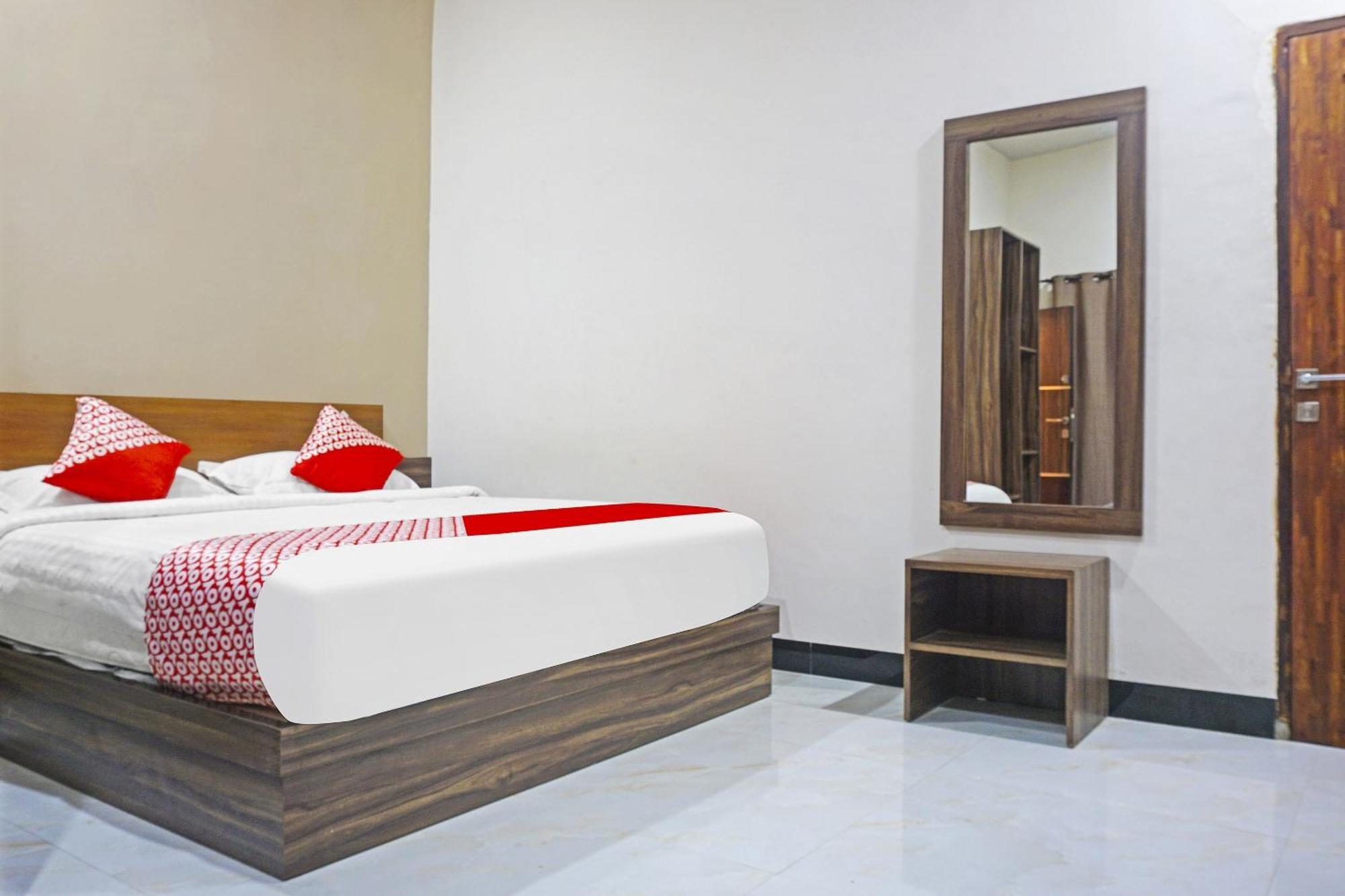 Collection O 91331 Hotel Grand Saota Soppeng Lalabata Exterior photo